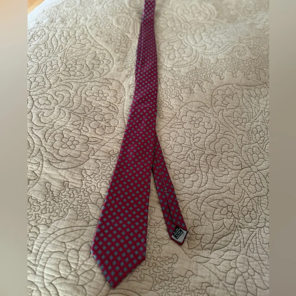 VTG Christian Dior Monsieur Red 100% Silk Tie with Blue Gray Diamond Pattern